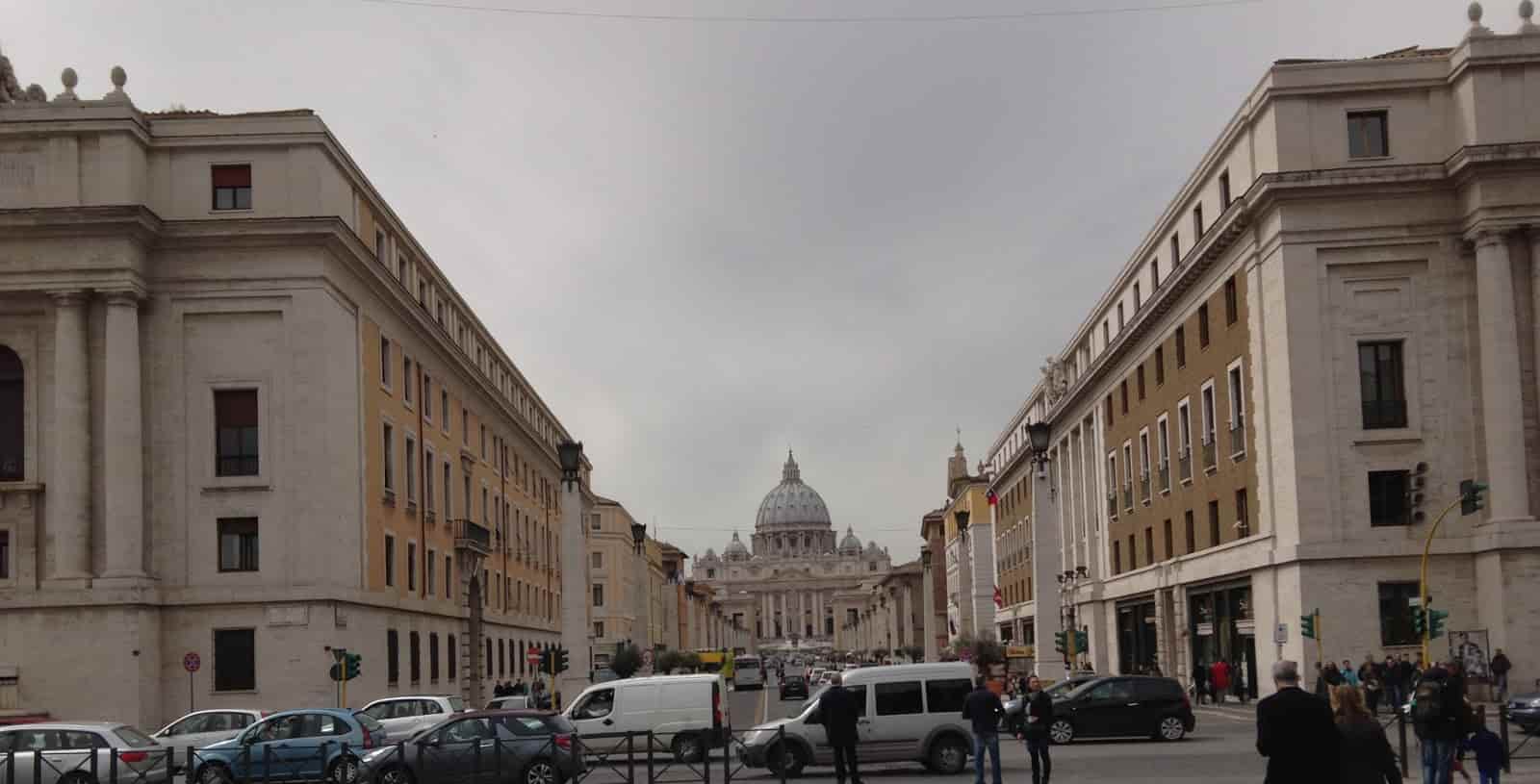 Τα Απόκρυφα Της Πόλης Του Βατικανού, Πέρα Από Κάθε Φαντασία!! (Μέρος Πρώτο)