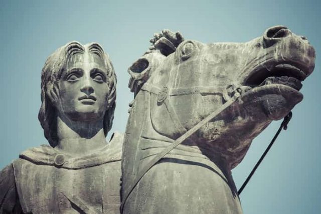 Άγαλμα του Μεγάλου Αλεξάνδρου στη Θεσσαλονίκη